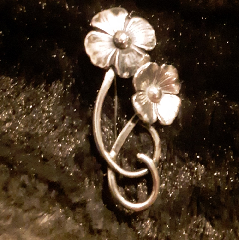 Vintage Sterling Arte Nouveau Brooch